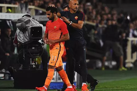 بقيادة توتي وصلاح.. سباليتي يختار التشكيل المثالي عبر مسيرته